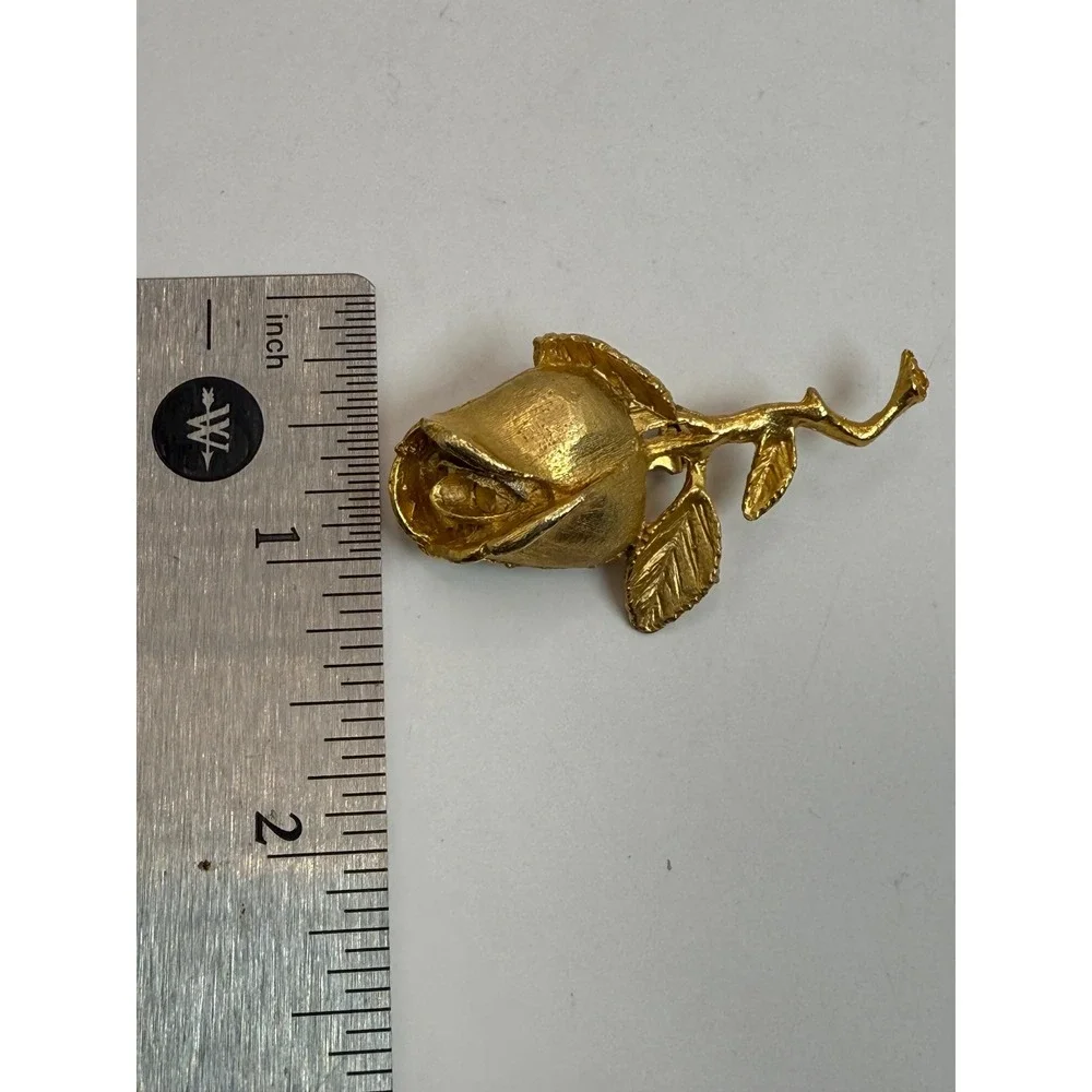 The Unbranded Brand vintage gold